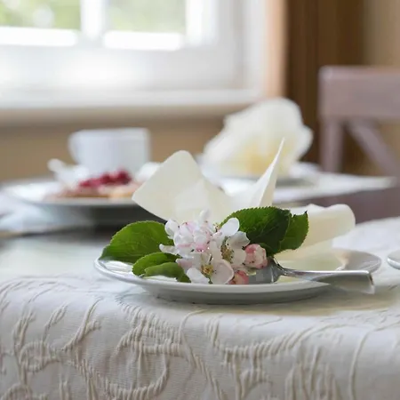 Gaestehaus Orion - 1 * 슈피케로크